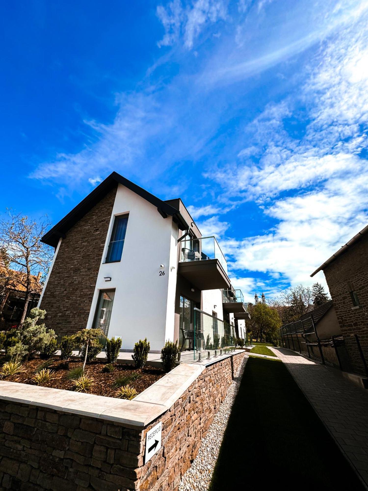Twin Premium Apartman Tihany Exterior foto